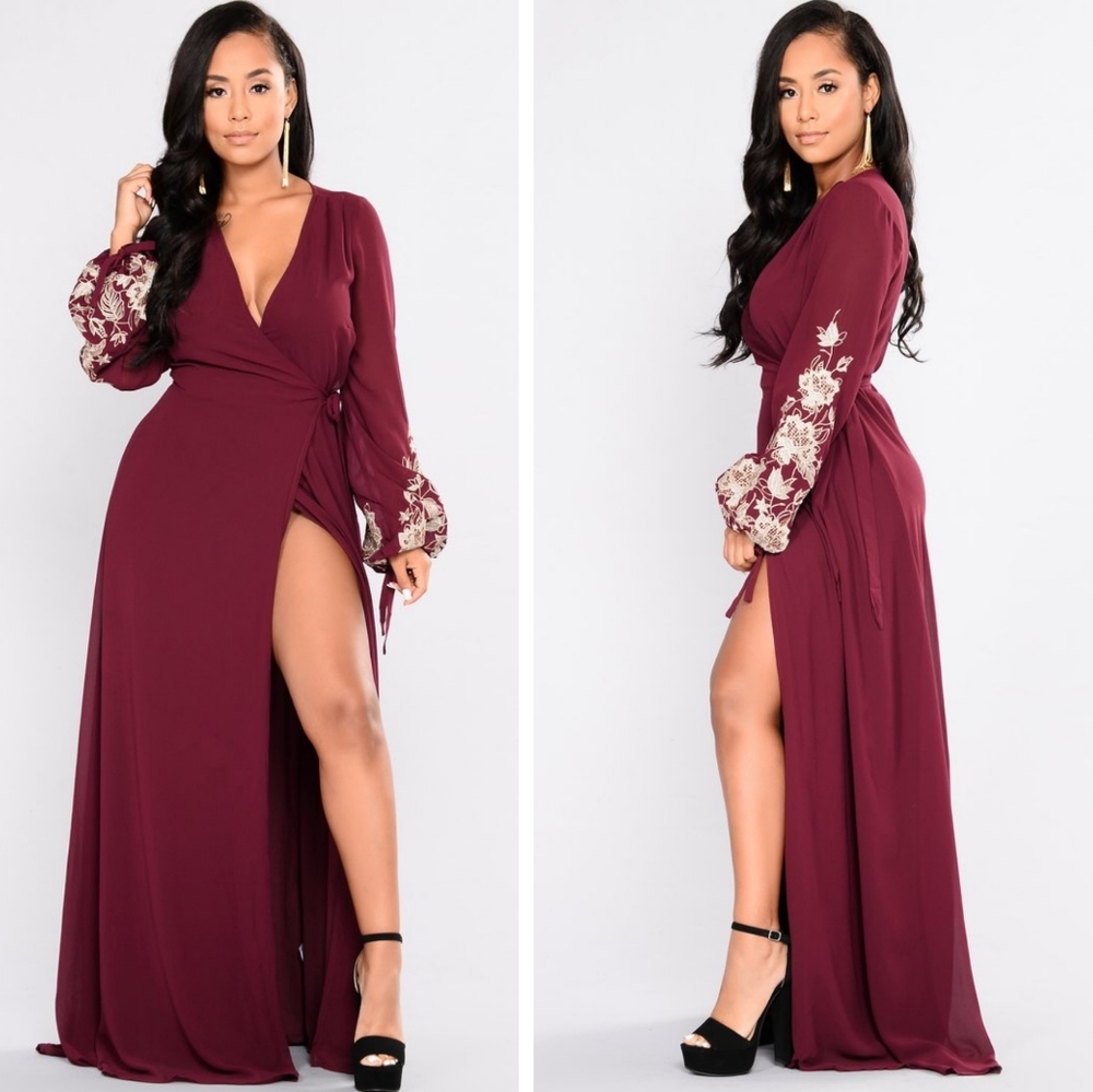 Trophy Wife Embroidered Dress in Wine (Burgundy)